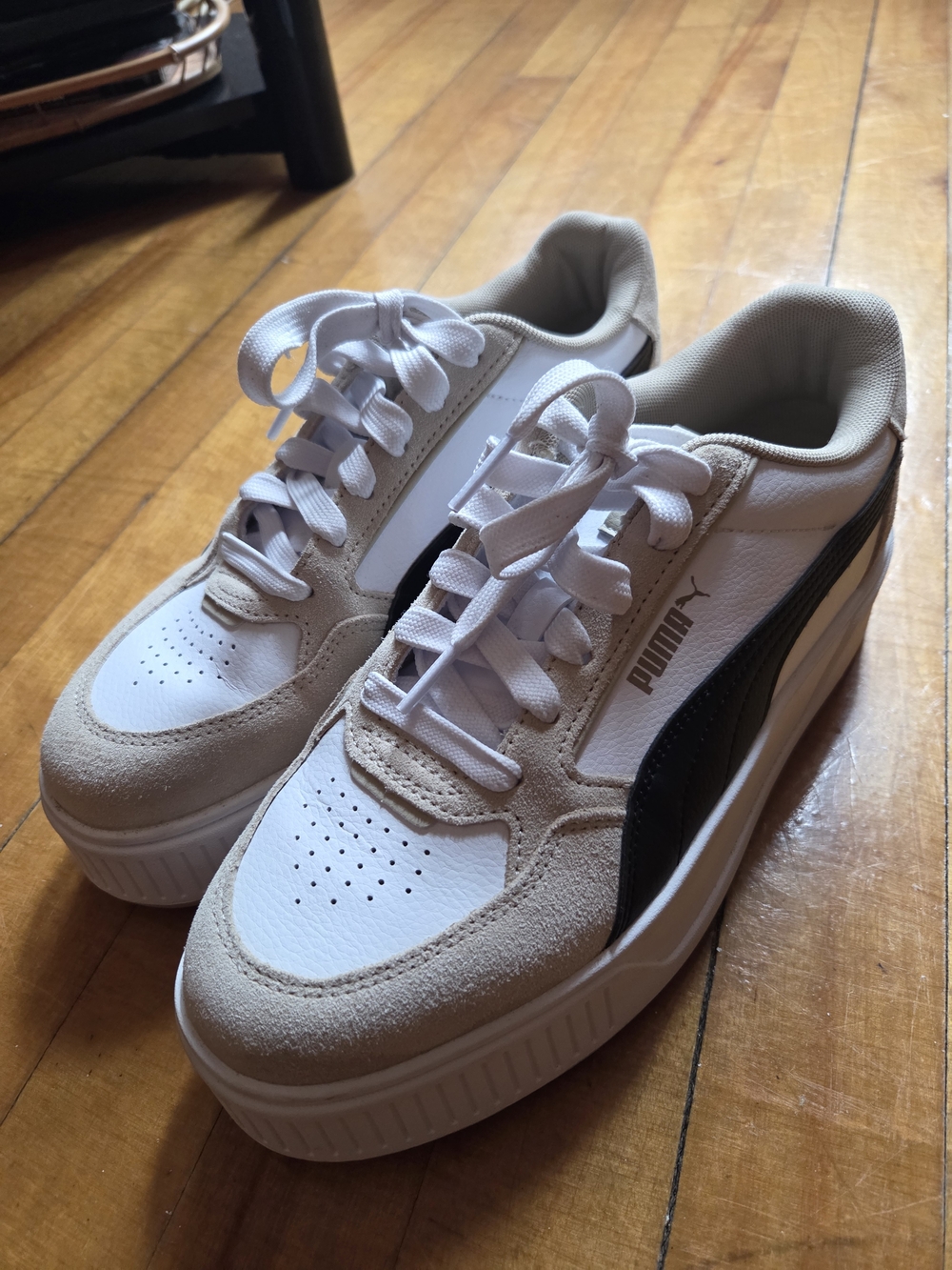 Puma Carina Street Platform sneakers - 8.5 US